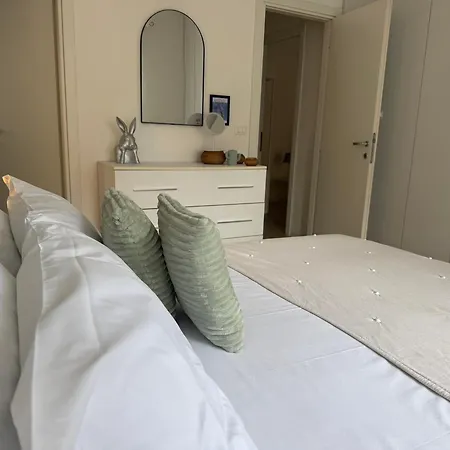 Silvestri206 Lejlighed Rom